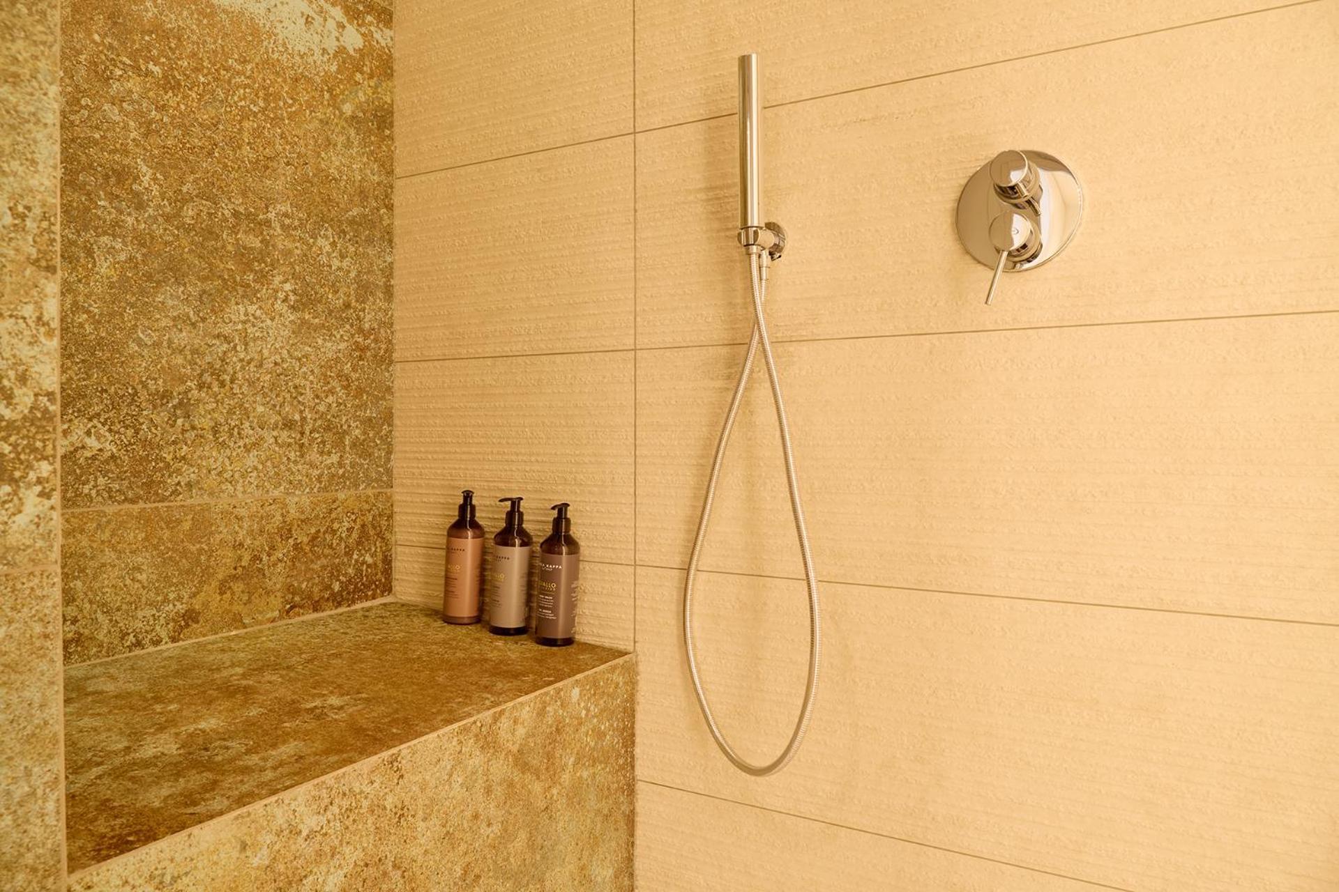 Retreats Porta Romana Apartment